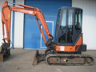  - Hitachi ZX35U